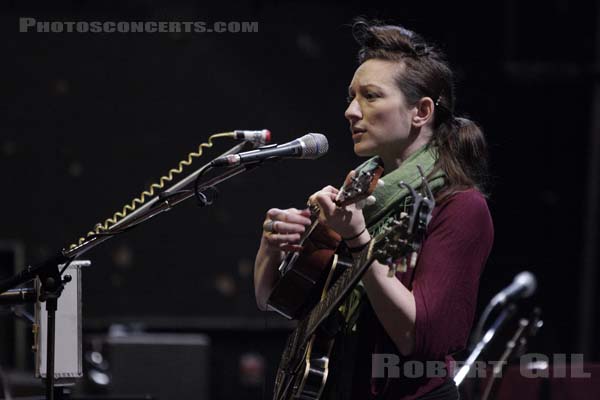 MY BRIGHTEST DIAMOND - 2008-10-07 - PARIS - La Cigale - Shara Worden